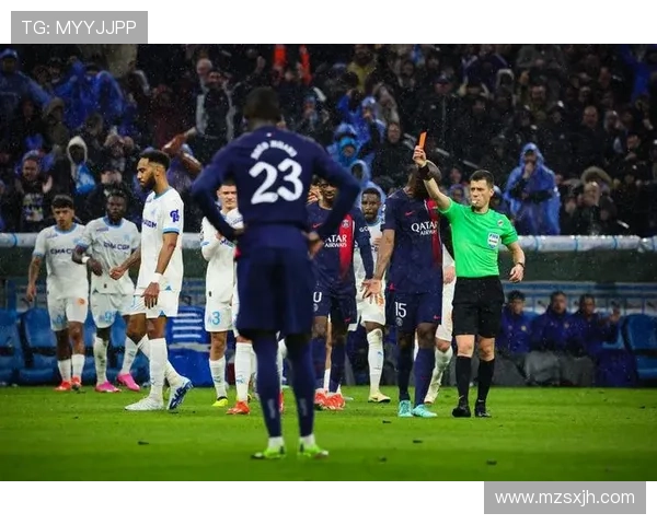 法甲分析：巴黎圣日耳曼轻松战胜洛里昂马赛主场顺利取胜